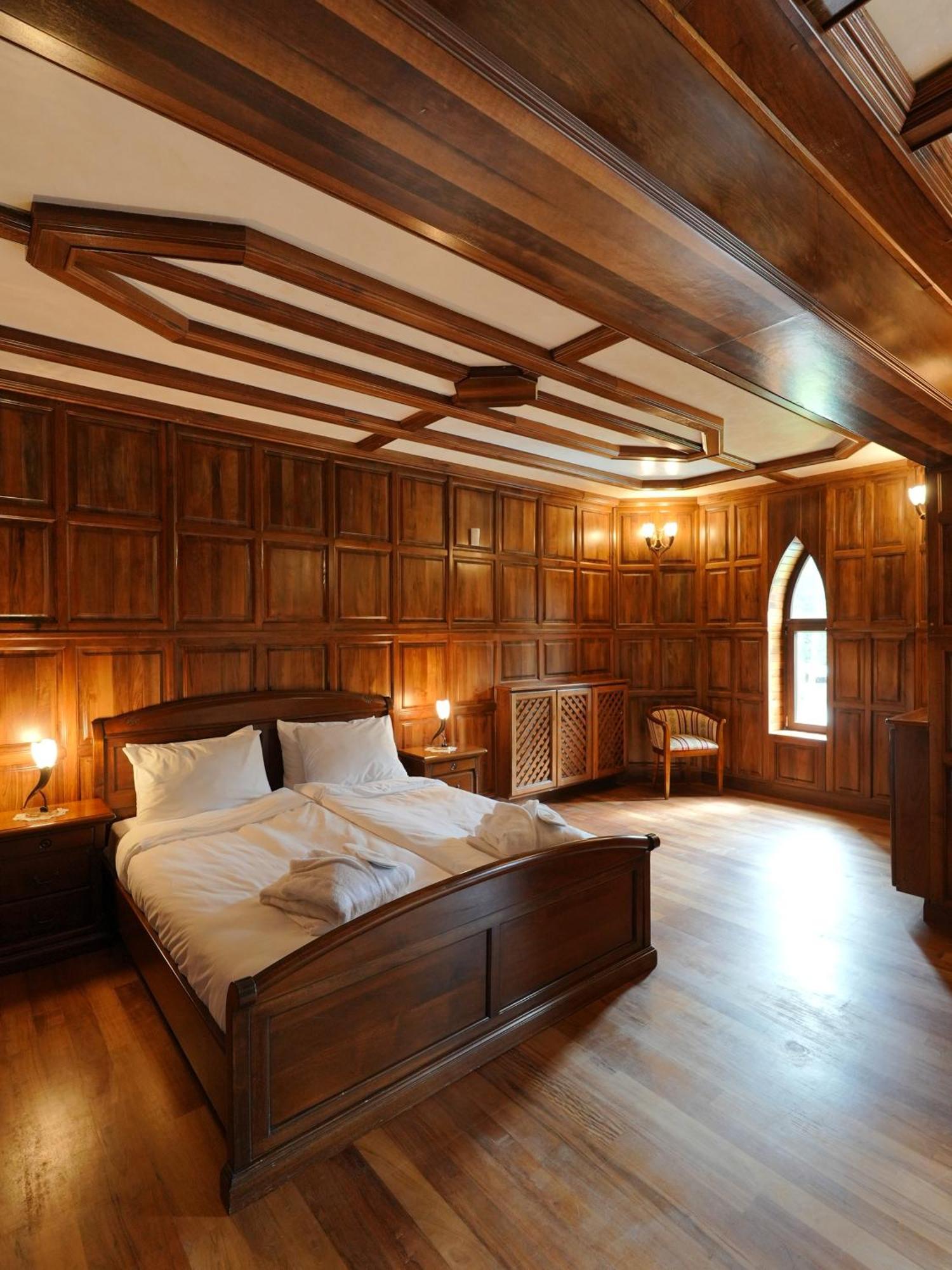 The Castle - Your Unique Way Of Retreat Borowec Zewnętrze zdjęcie
